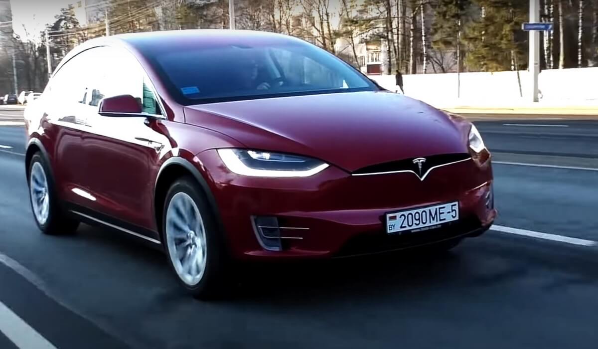 Беспощадный тест Tesla Model X. Белорусское бездорожье для электрокара
